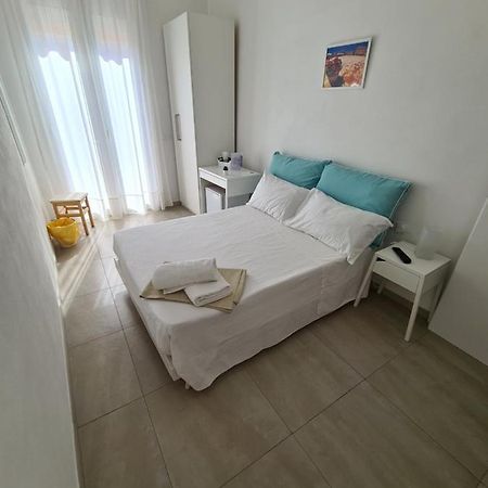 La casa di Totò Bed and Breakfast Pachino Esterno foto